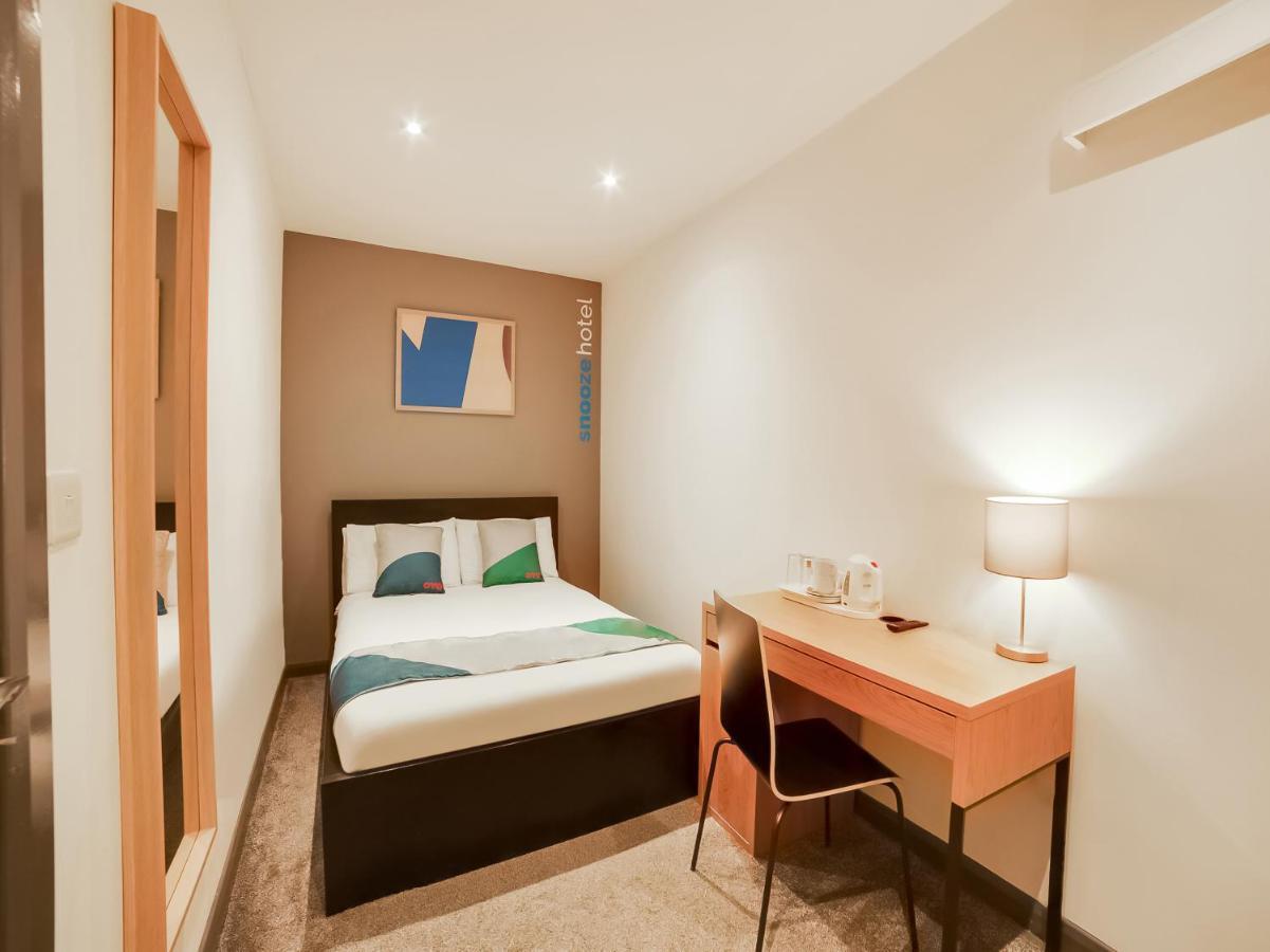 Snooze Hotel كوربي الغرفة الصورة